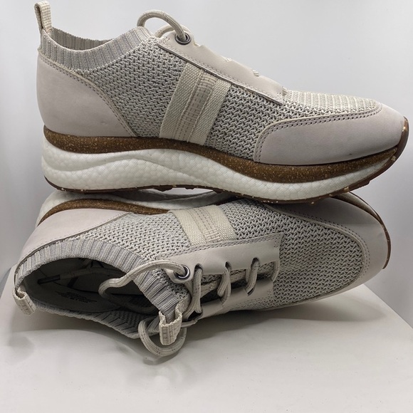 OTBT Speed Leather Woman’s Sneakers in Mist - Picture 1 of 11